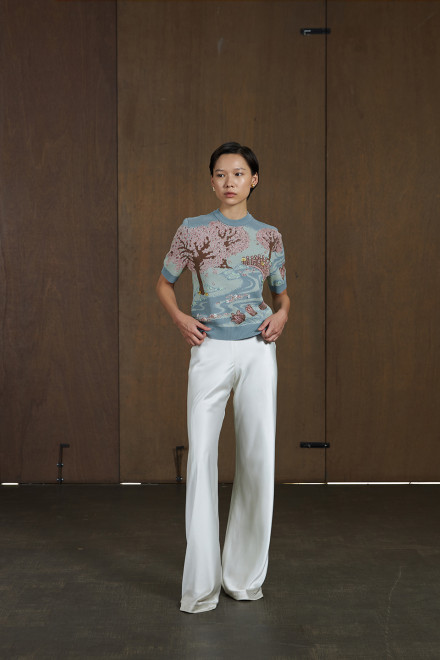 Folklore - Monett Top